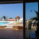 La Palmita Villa *